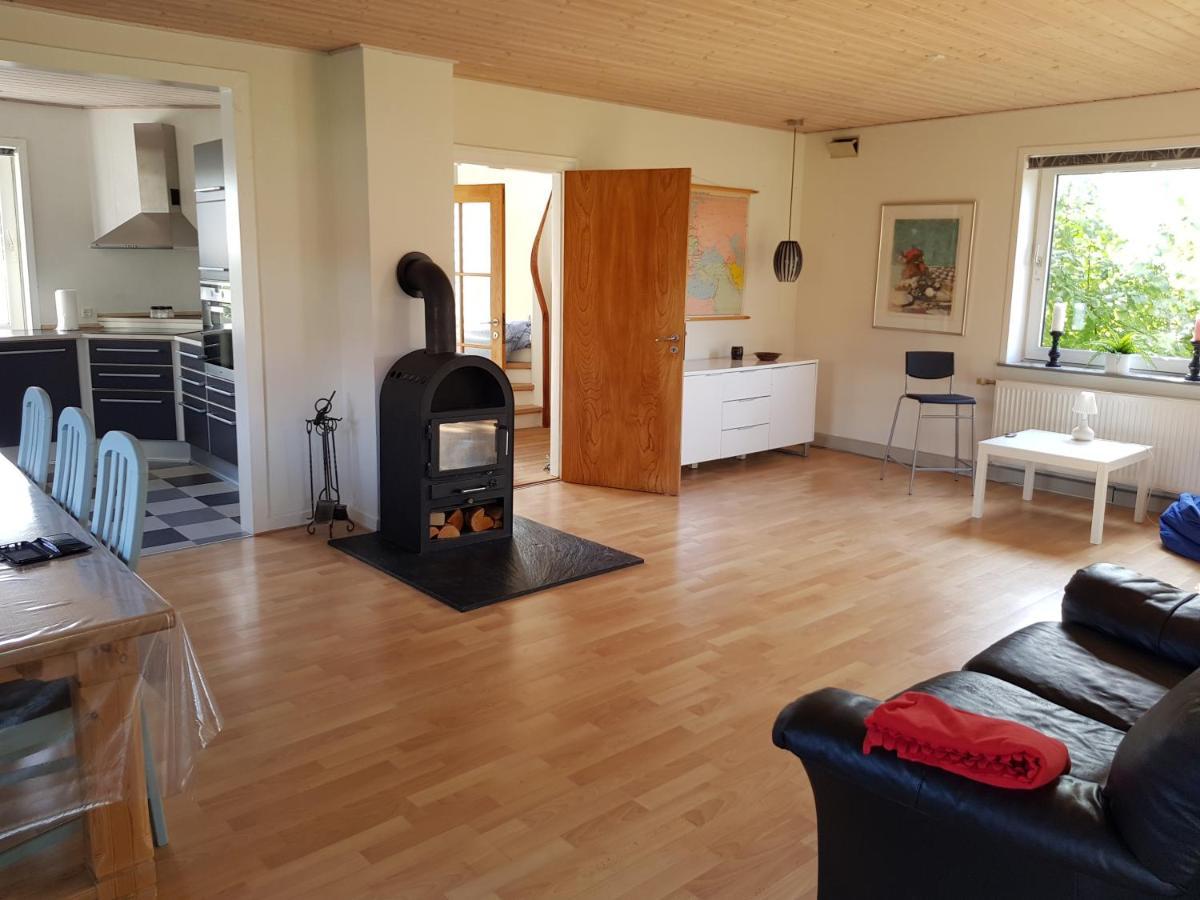 Hus Til Stor Familie Villa Bredebro Luaran gambar
